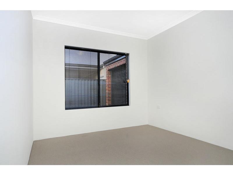 15 Ollave Circuit, Aveley WA 6069