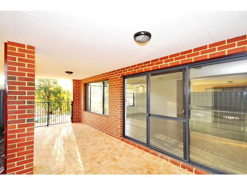 15 Ollave Circuit, Aveley WA 6069