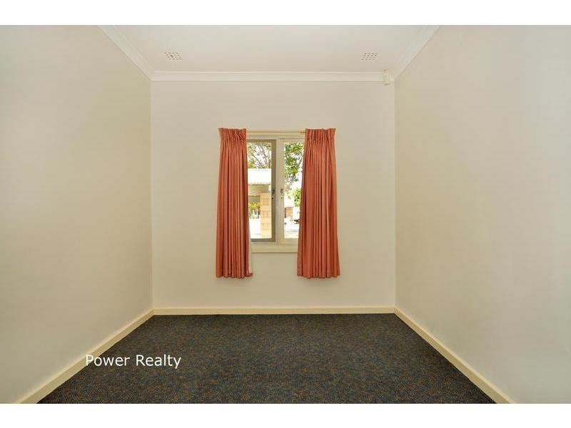 8 Ticehurst Way, Balga WA 6061