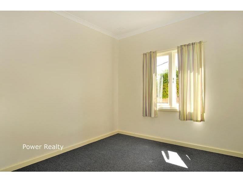 8 Ticehurst Way, Balga WA 6061