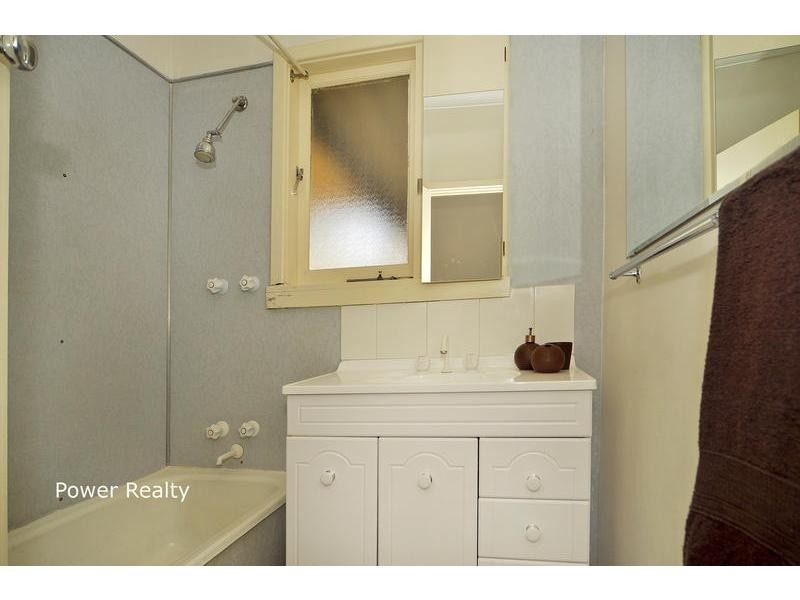 8 Ticehurst Way, Balga WA 6061