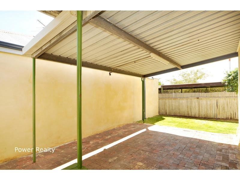 8 Ticehurst Way, Balga WA 6061