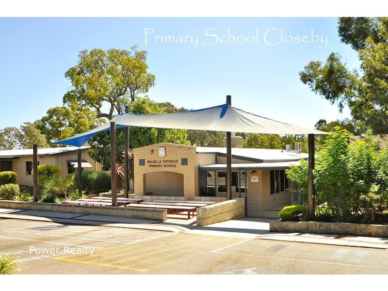 8 Ticehurst Way, Balga WA 6061