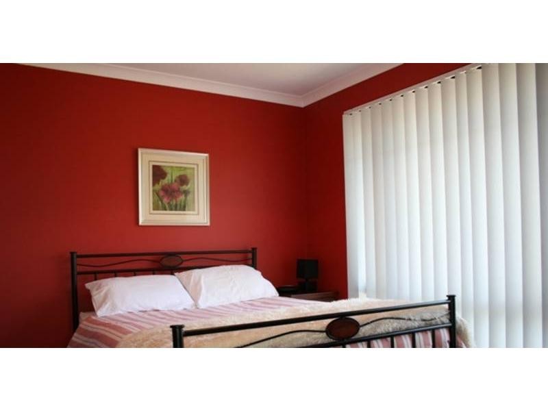 18 Parakeelya Road, Banksia Grove WA 6031