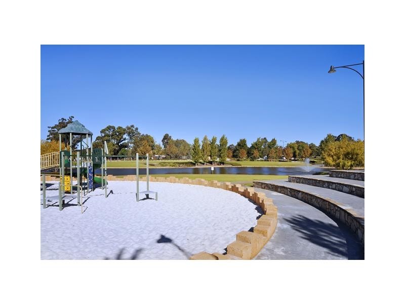 7 Demesne Circuit, Aveley WA 6069