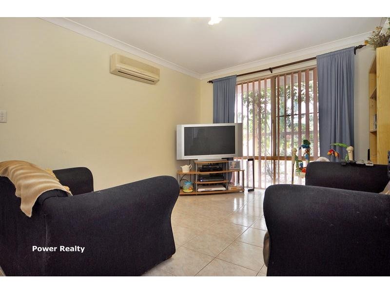 25 Osprey Circle, Ballajura WA 6066