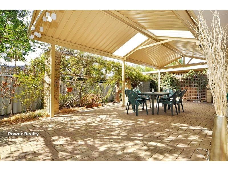25 Osprey Circle, Ballajura WA 6066