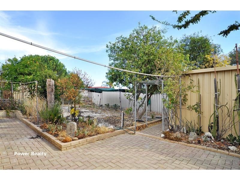 25 Osprey Circle, Ballajura WA 6066