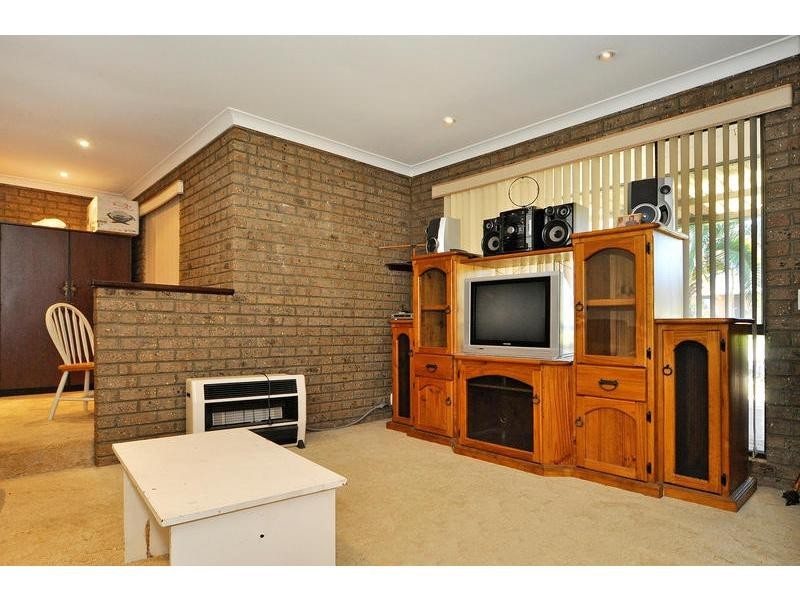 89 Clipper Drive, Ballajura WA 6066