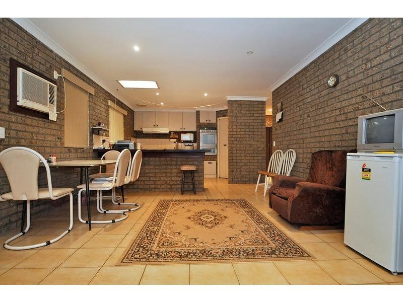 89 Clipper Drive, Ballajura WA 6066