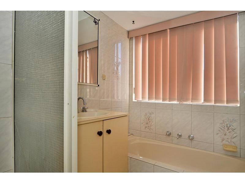 89 Clipper Drive, Ballajura WA 6066