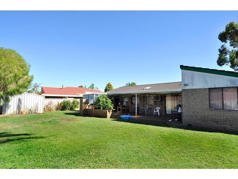 89 Clipper Drive, Ballajura WA 6066