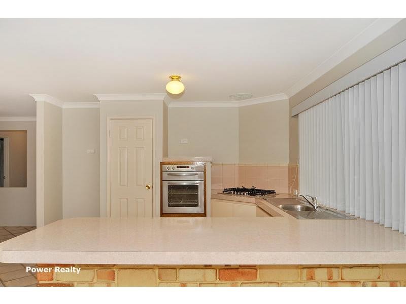 22 Bardia Place, Marangaroo WA 6064