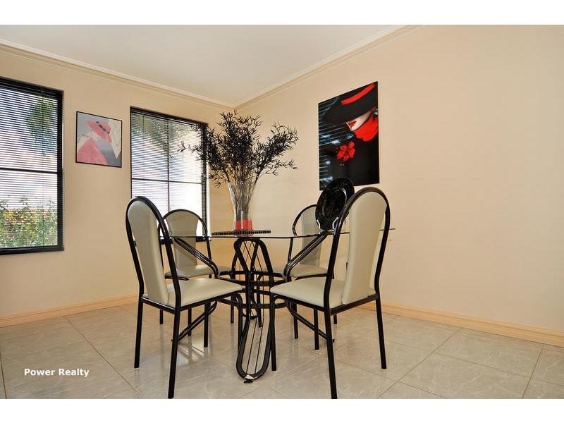 92 Berkley Road, Marangaroo WA 6064