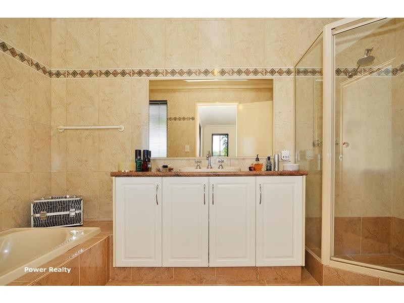 92 Berkley Road, Marangaroo WA 6064