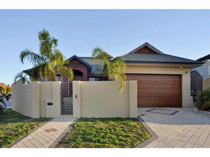 1 Woodroffe Place, Alexander Heights WA 6064