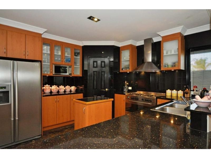 1 Woodroffe Place, Alexander Heights WA 6064