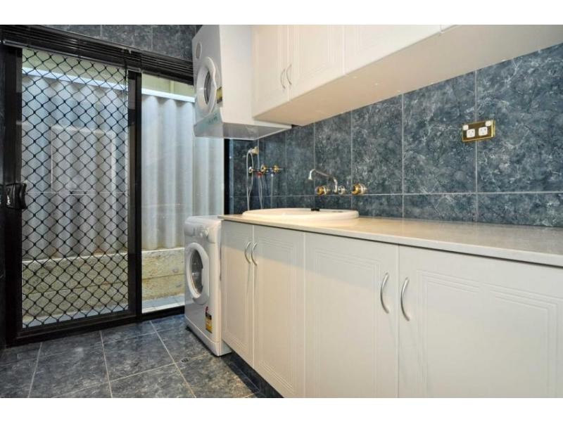 1 Woodroffe Place, Alexander Heights WA 6064