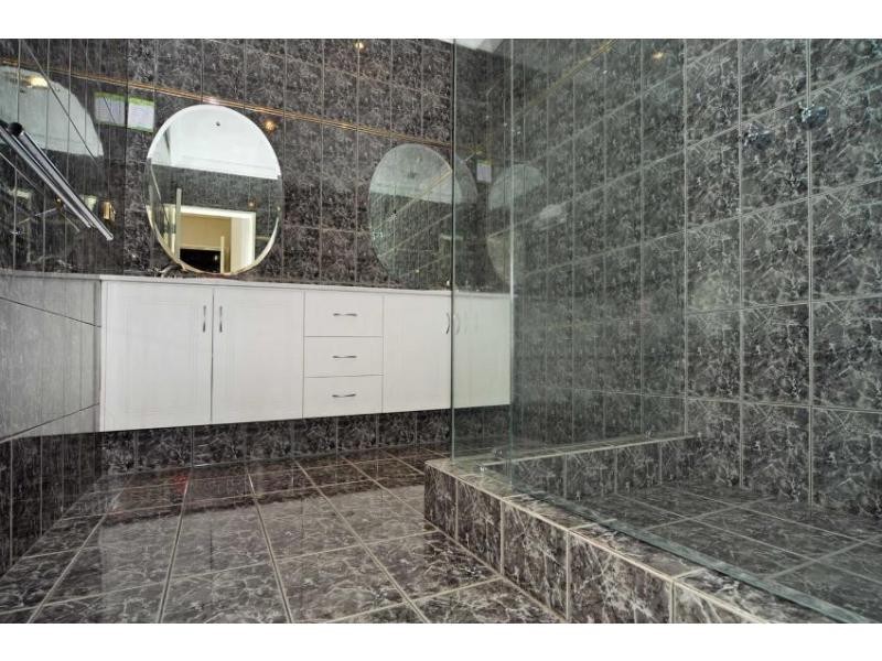 1 Woodroffe Place, Alexander Heights WA 6064