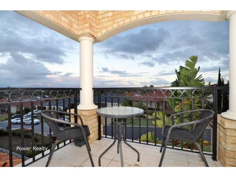 59 Tyndall Circuit, Alexander Heights WA 6064