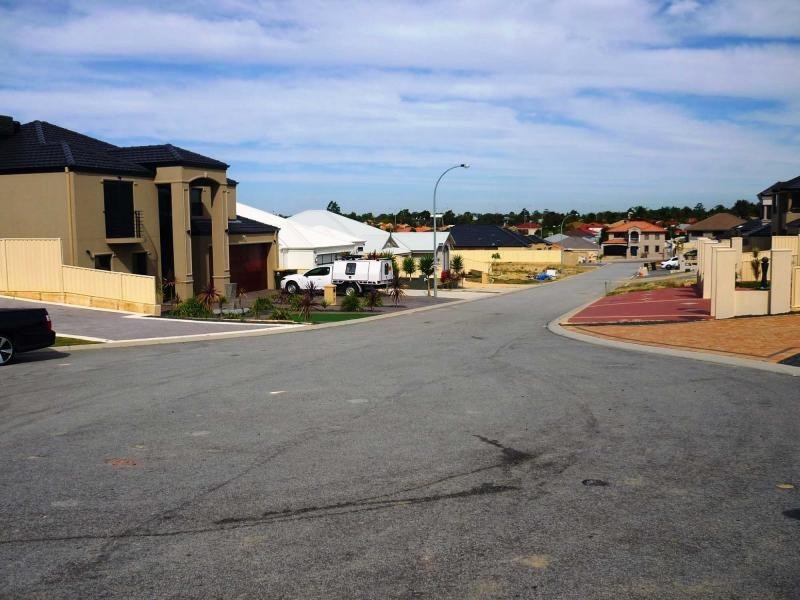 21 Cobby Place, Marangaroo WA 6064