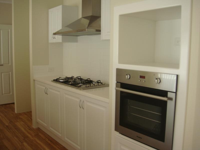 4 Milan Avenue, Hocking WA 6065