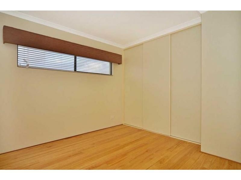 2/3 Owen Link, Madeley WA 6065