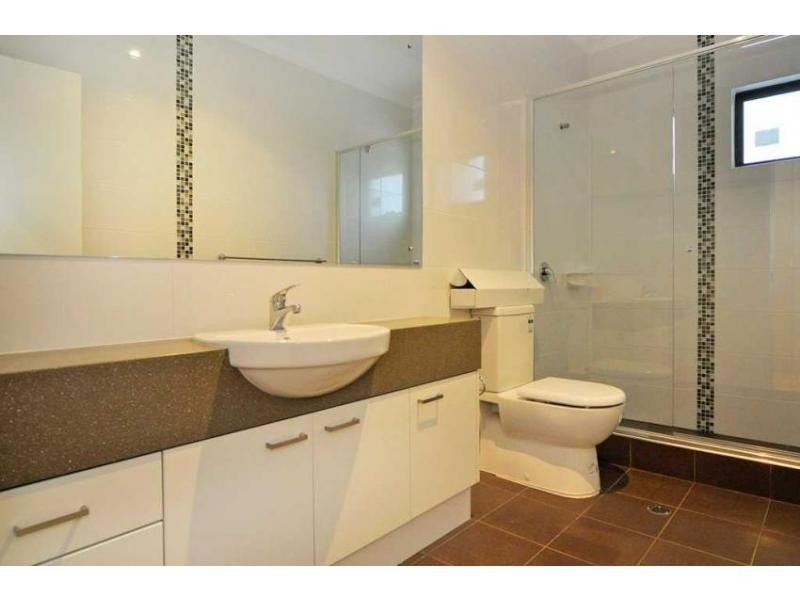 2/3 Owen Link, Madeley WA 6065