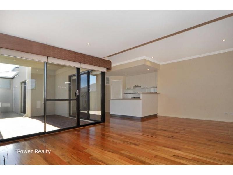 1/3 Owen Link, Madeley WA 6065