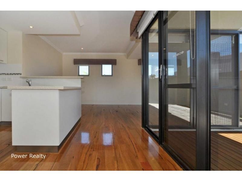 1/3 Owen Link, Madeley WA 6065