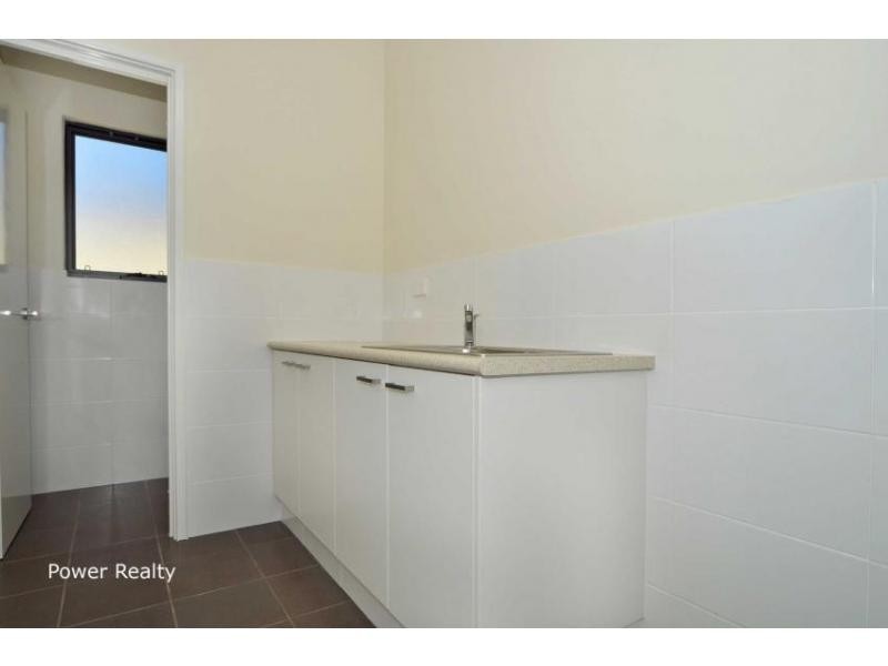 1/3 Owen Link, Madeley WA 6065