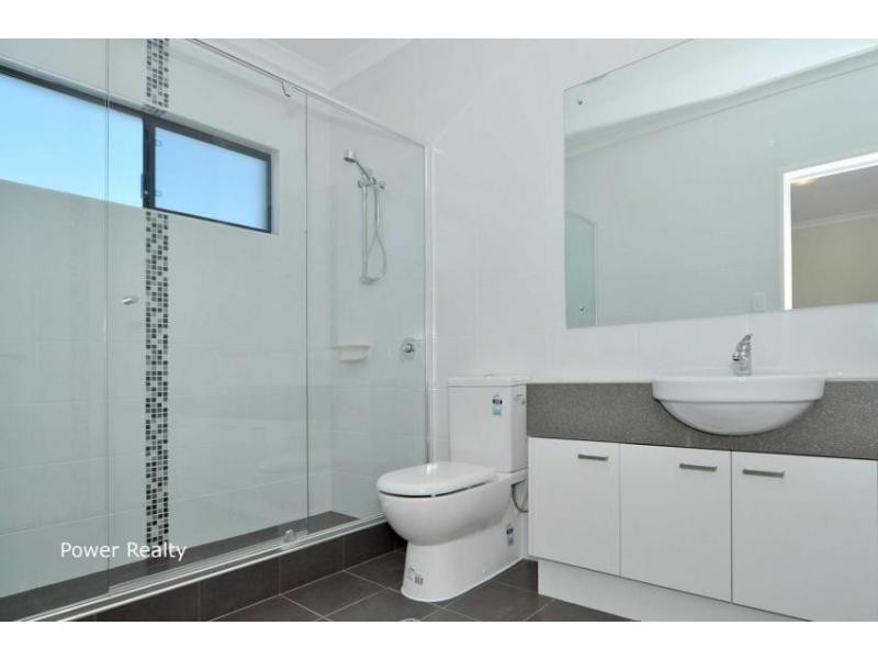 1/3 Owen Link, Madeley WA 6065