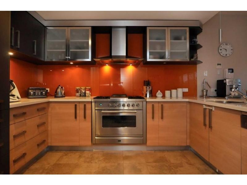 118 Sixth Avenue, Inglewood WA 6052