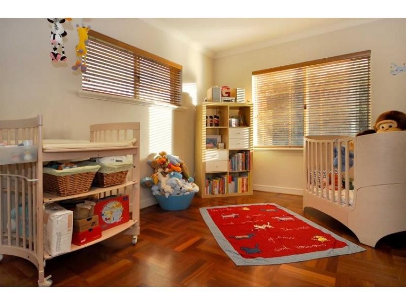 118 Sixth Avenue, Inglewood WA 6052