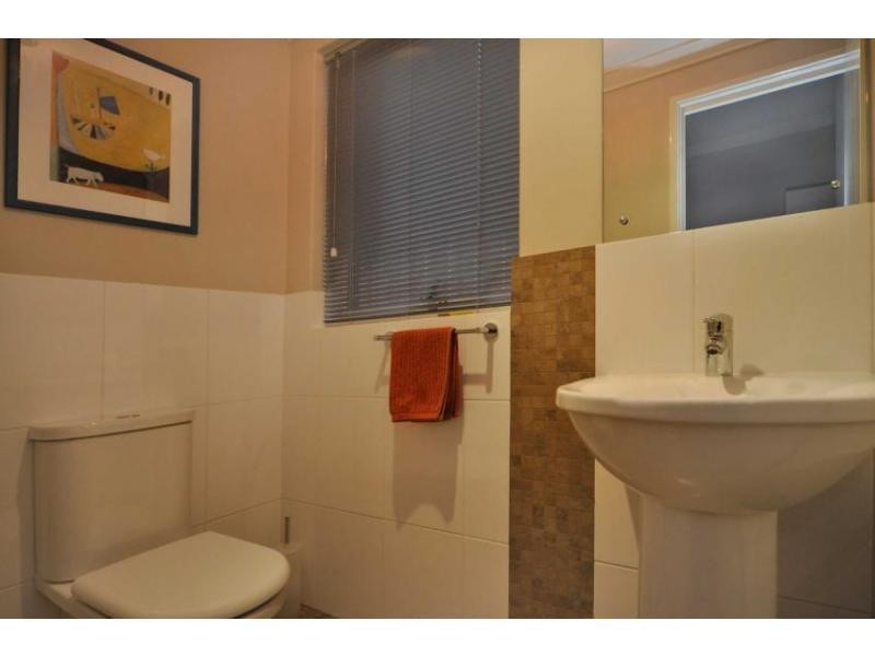 118 Sixth Avenue, Inglewood WA 6052