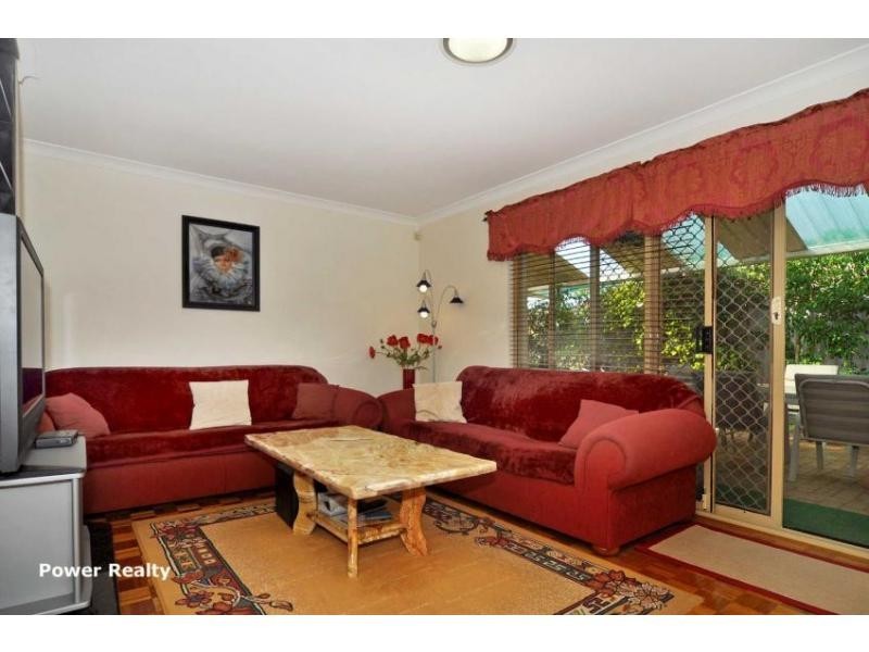 26 Stansted Crescent, Marangaroo WA 6064