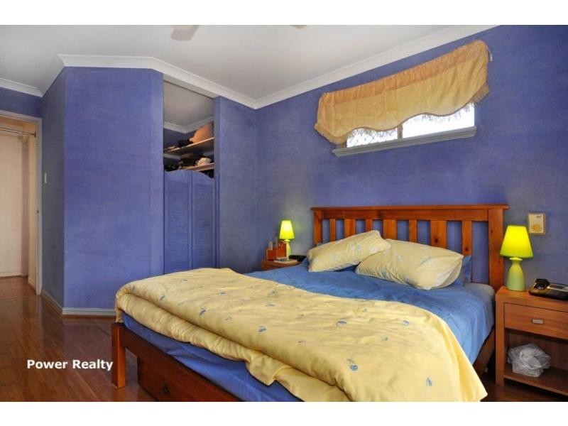 26 Stansted Crescent, Marangaroo WA 6064