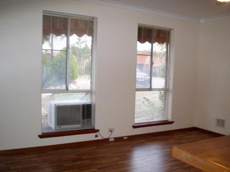 5 Avocet Road, Stirling WA 6021