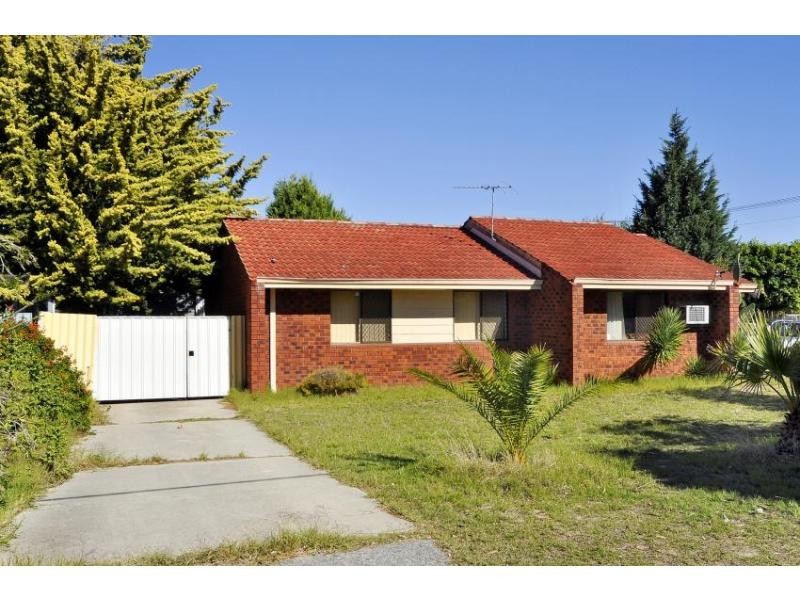 59 Golders Way, Girrawheen WA 6064