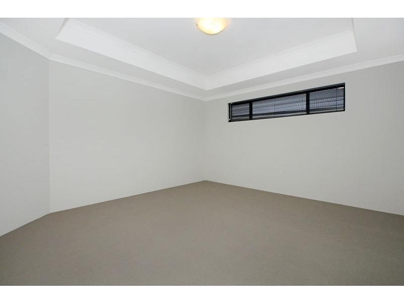 2 Atoll End, Aveley WA 6069