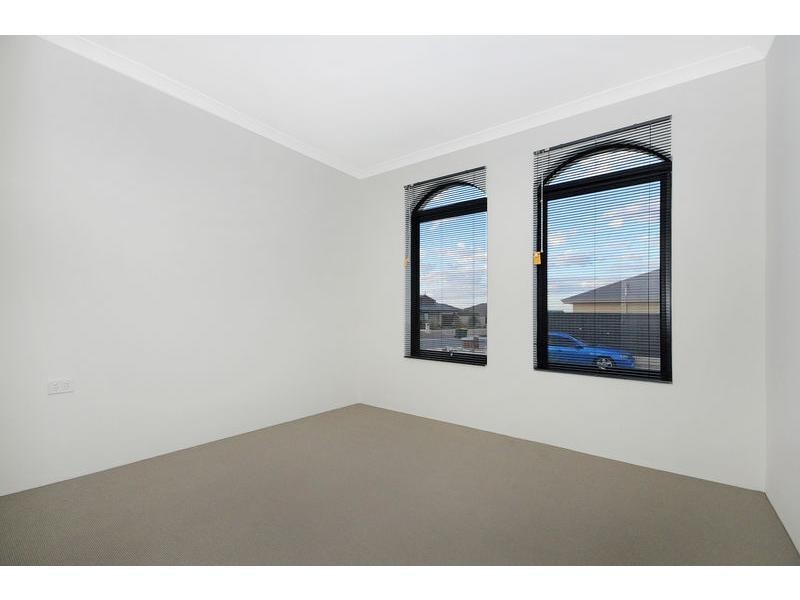 2 Atoll End, Aveley WA 6069