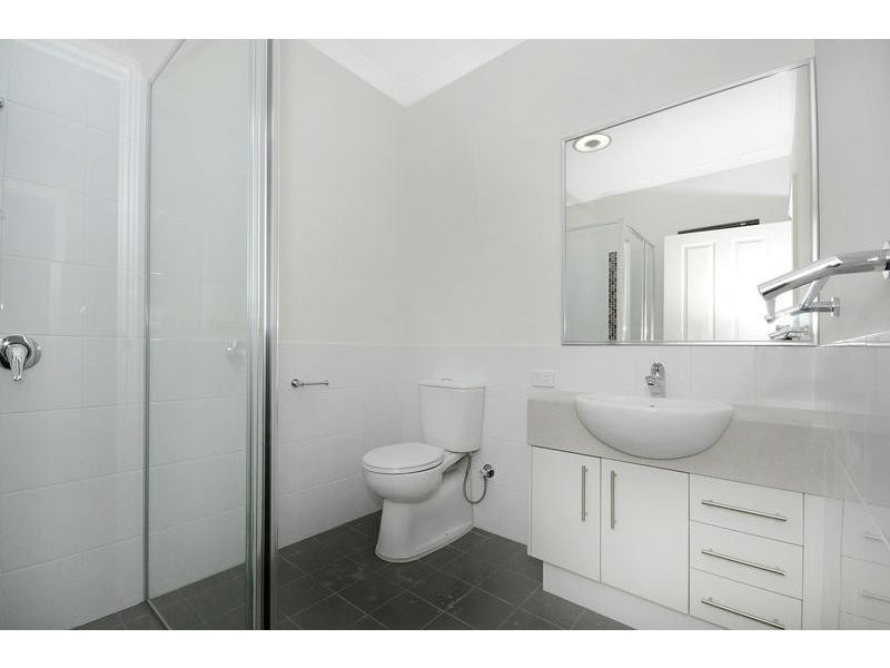 2 Atoll End, Aveley WA 6069