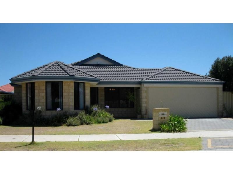 32 Woodstock Way, Butler WA 6036