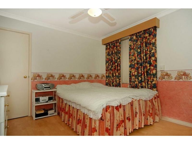 8 Abisko Court, Ballajura WA 6066