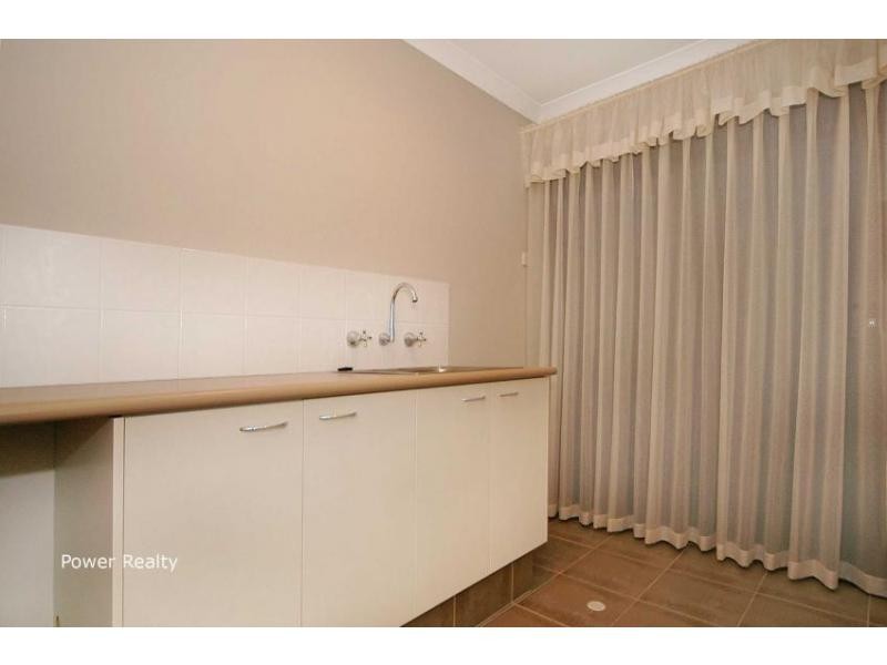 4 Fennell Rise, Darch WA 6065
