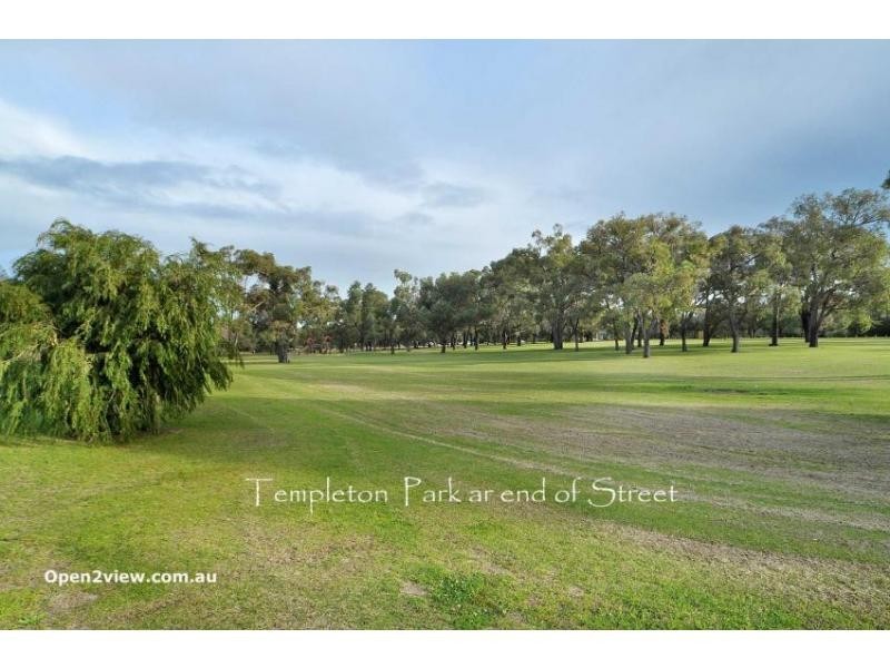 31 Greville Way, Girrawheen WA 6064