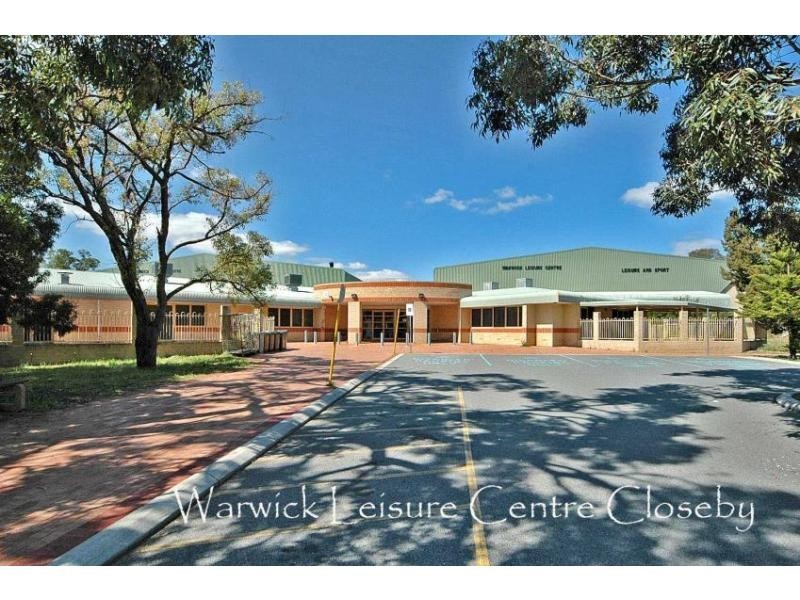 31 Greville Way, Girrawheen WA 6064
