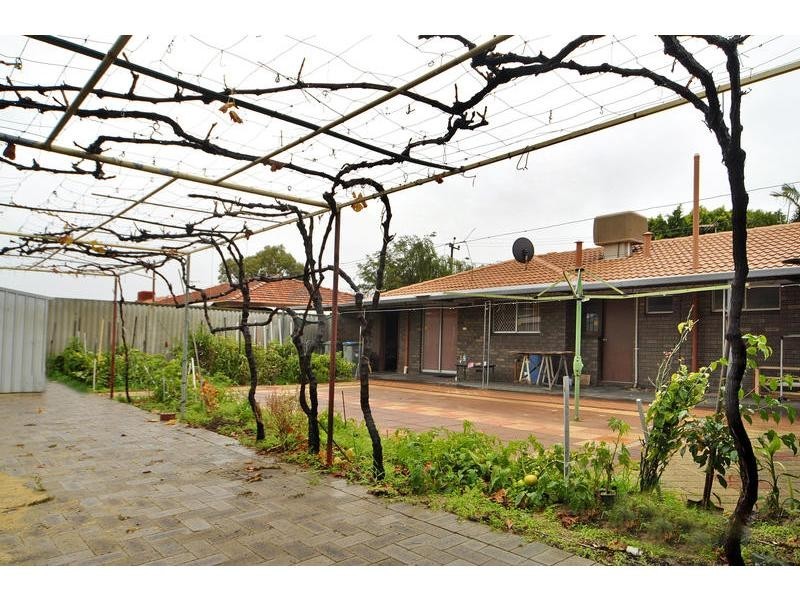 46 Danbury Crescent, Girrawheen WA 6064