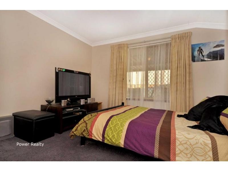 3A Ellara Court, Alexander Heights WA 6064