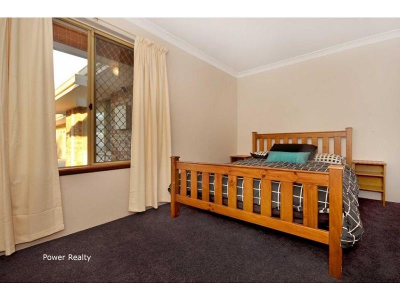 3A Ellara Court, Alexander Heights WA 6064